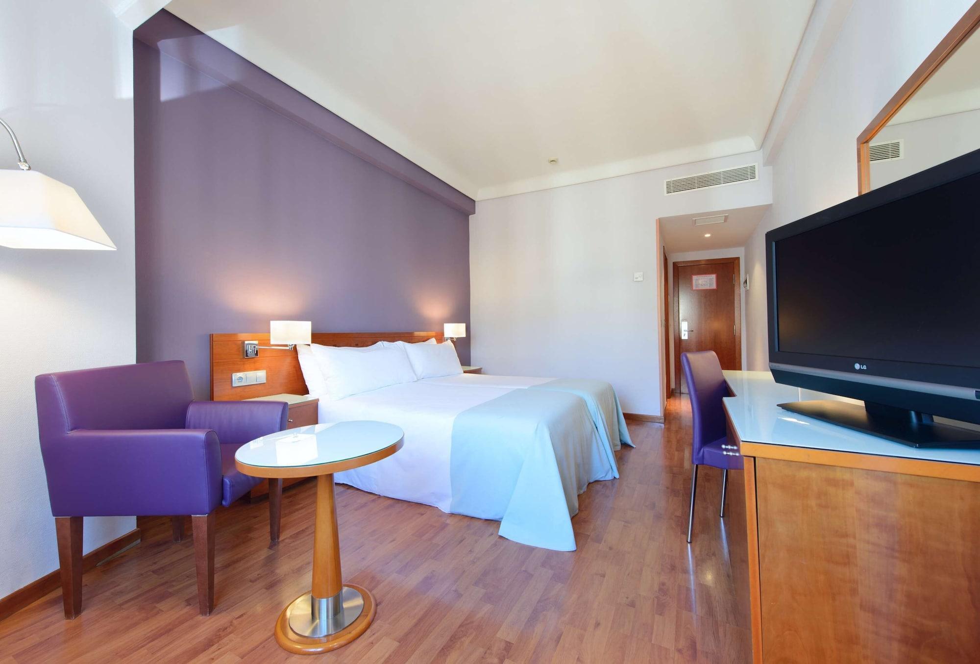 Hotel Madrid Centro, Affiliated By Melia Номер фото